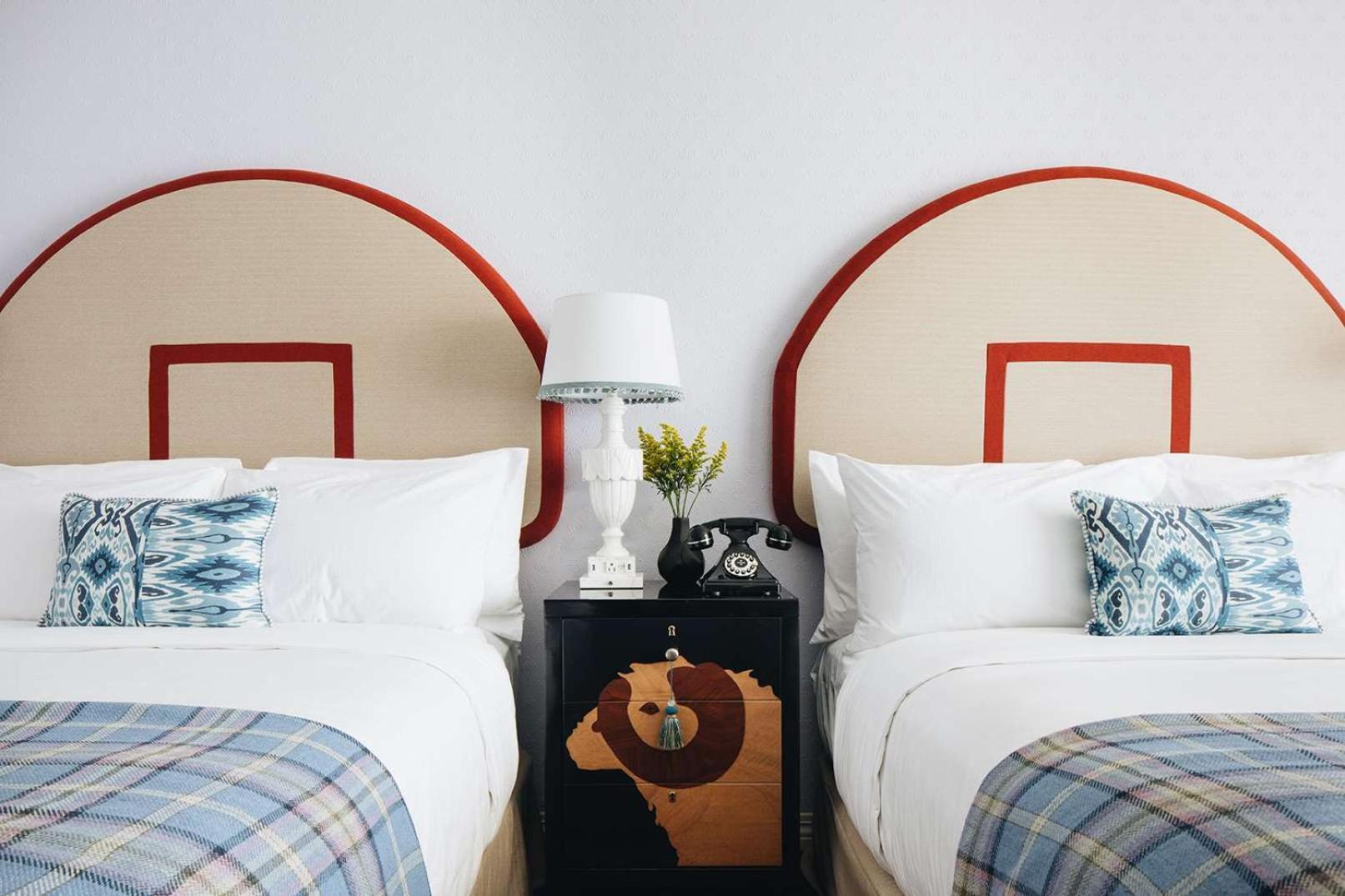 Hotel Graduate By Hilton Chapel Hill Esterno foto